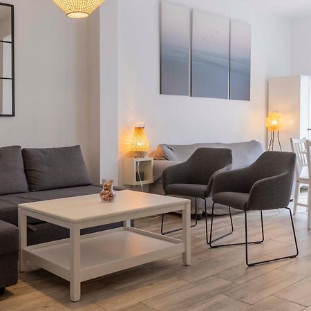 Apartamentos Los Remedios Sevilla Eksteriør billede