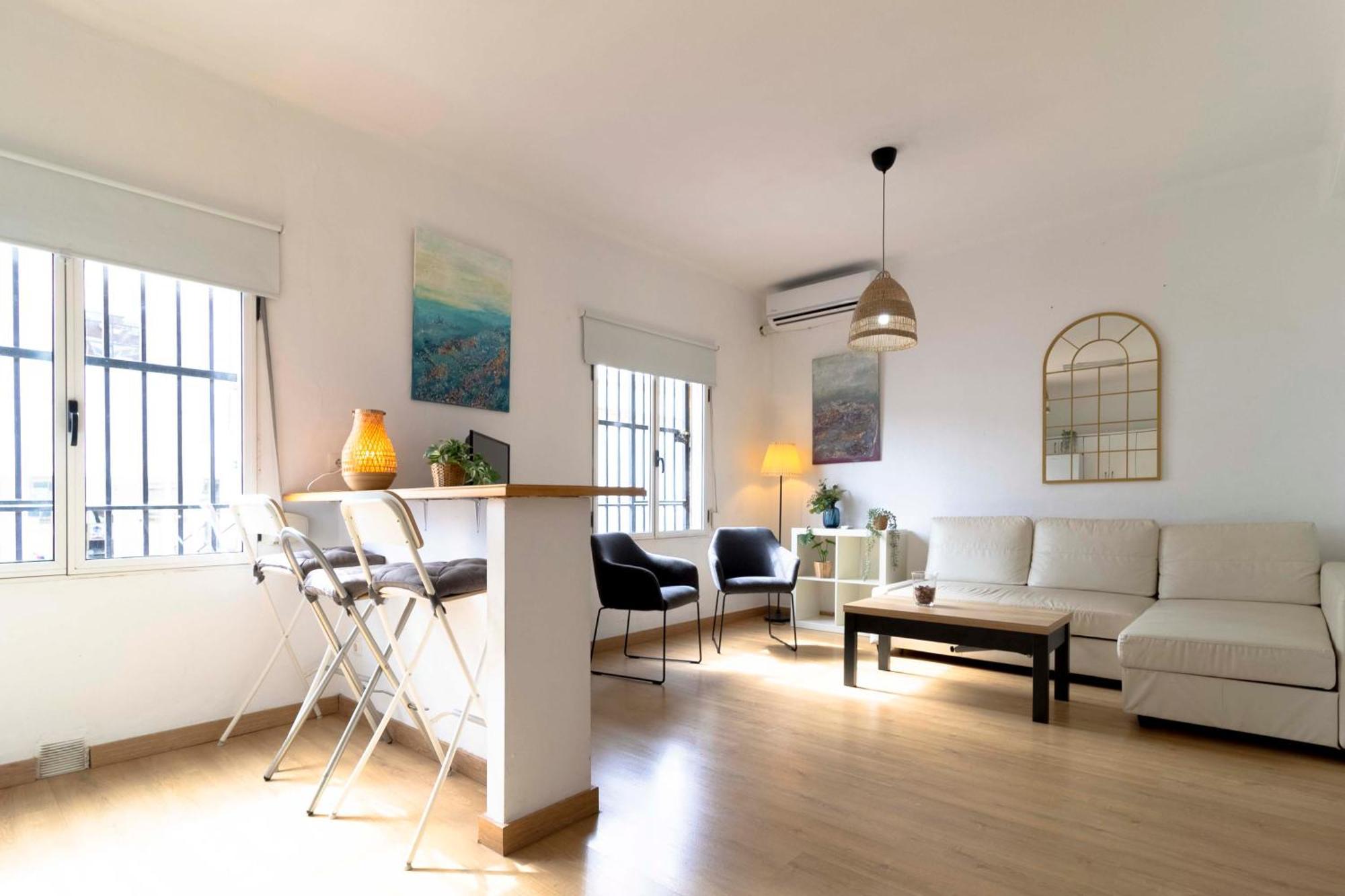 Apartamentos Los Remedios Sevilla Eksteriør billede