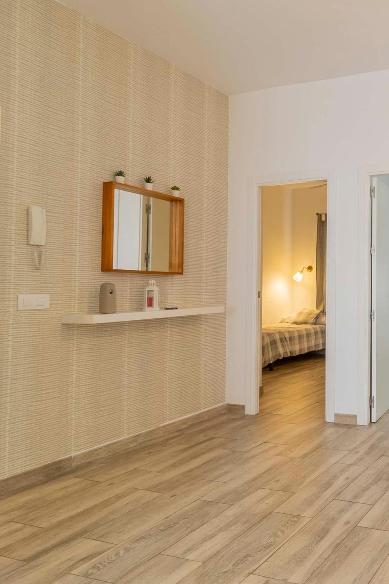 Apartamentos Los Remedios Sevilla Eksteriør billede